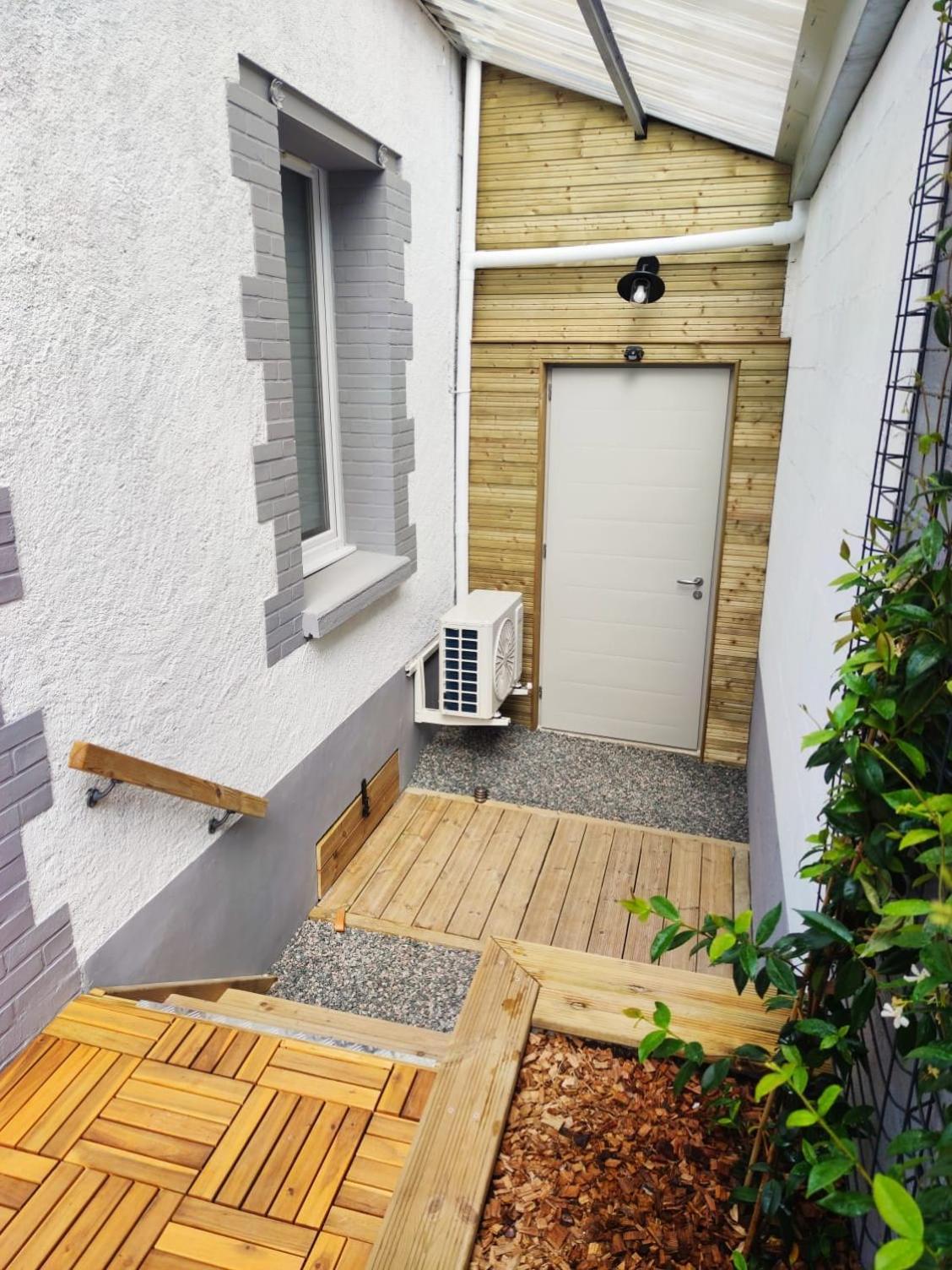 Appartement Le Cosy Charmeur Climatise Avec Patio à Tours Extérieur photo